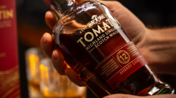 Tomatin 12 Sherry Cask Lifestyle Image (5).jpg